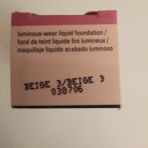 Foundation Beige 3